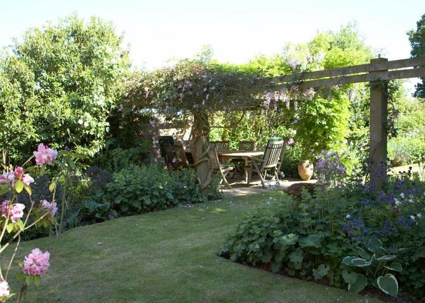 England Daventry garden