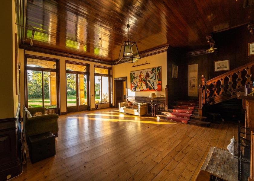 Scotland Achnasheen lobby