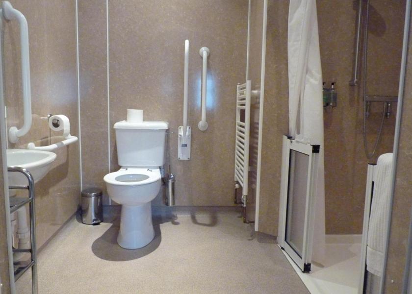 Scotland Thurso shower