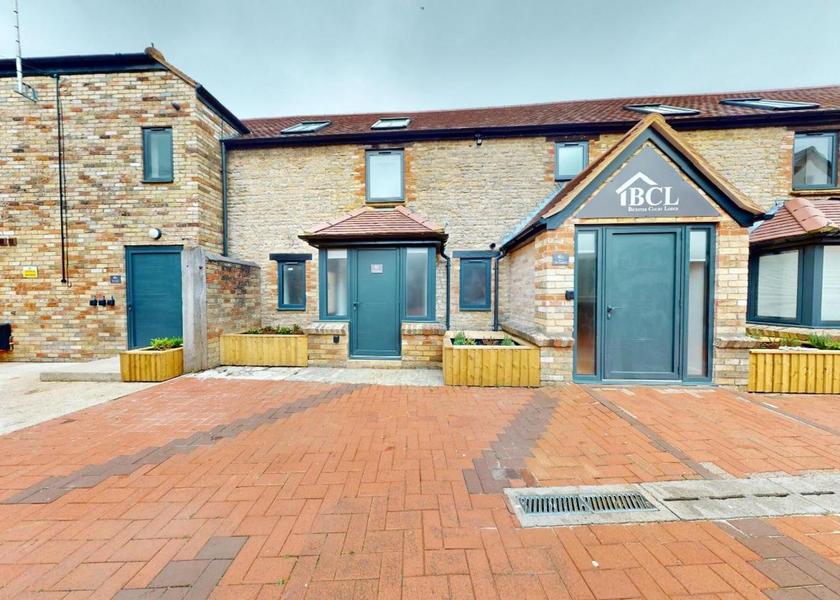 England Bicester exterior view