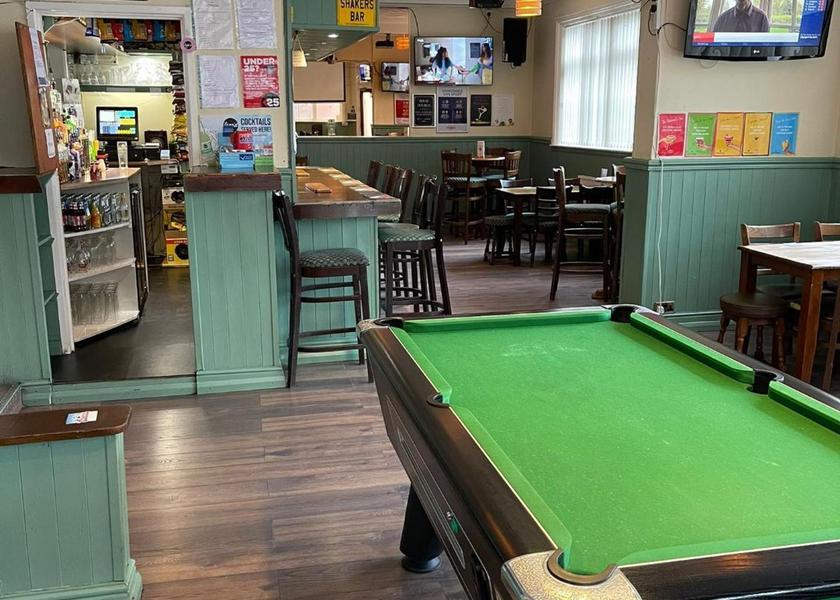 bar/lounge