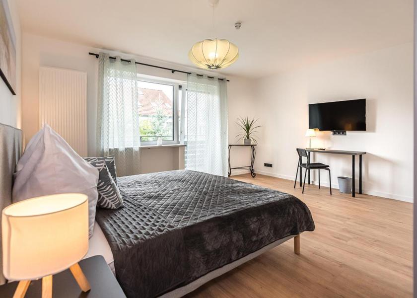 Bavaria Neufahrn bei Freising King Room with Balcony
