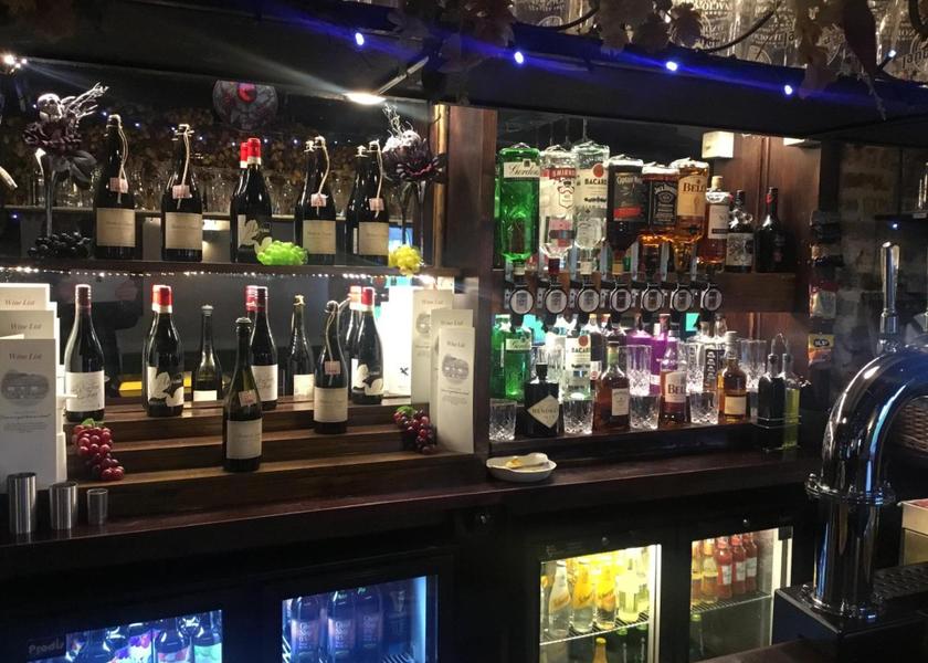 England Ashford bar/lounge