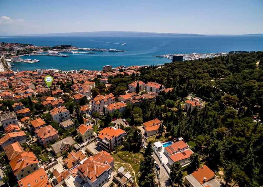 Split-Dalmatia Split exterior view