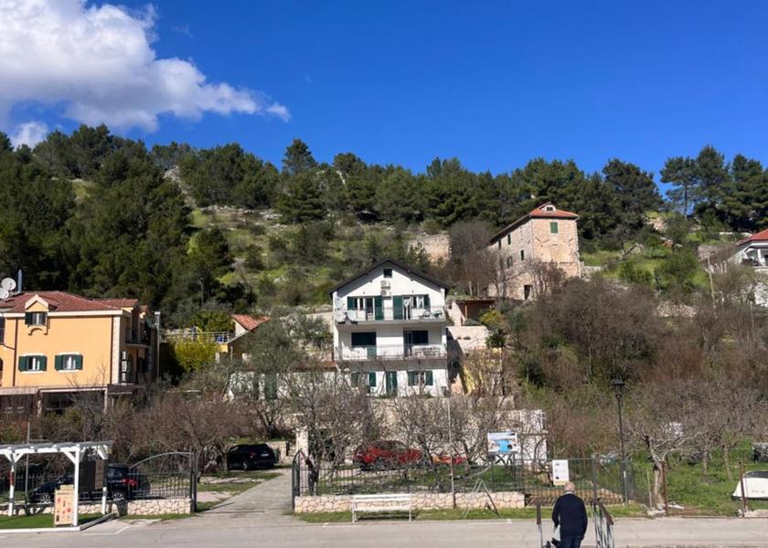 exterior view