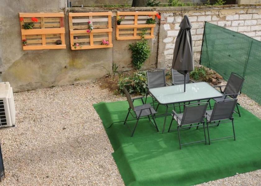 Bourgogne-Franche-Comte Sens 