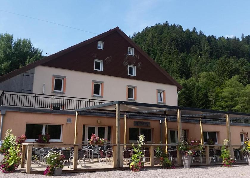 Grand Est La Bresse facilities