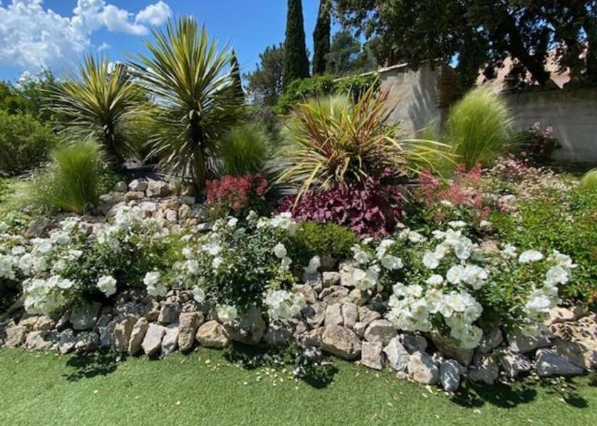 Provence-Alpes-Côte d'Azur Cavaillon garden