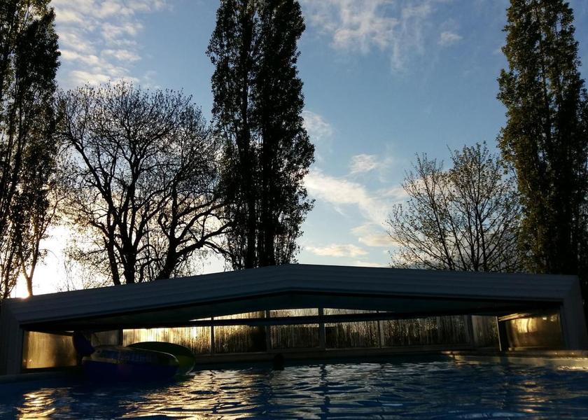 Bourgogne-Franche-Comté Avallon Swimming pool
