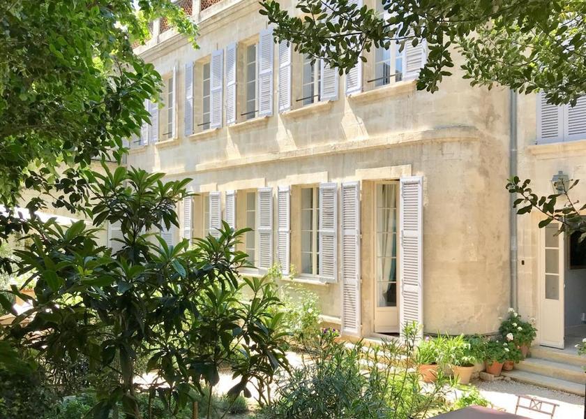 Provence-Alpes-Côte d'Azur Avignon exterior view