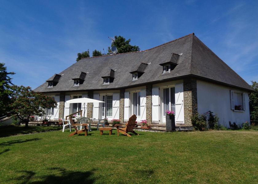 Normandy Pontorson exterior view