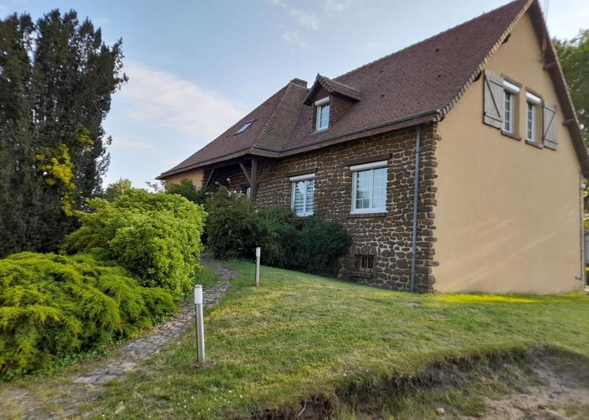 Pays de la Loire Ruaudin exterior view