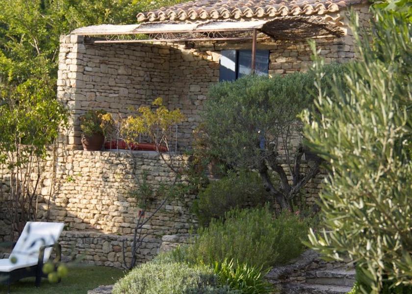Provence-Alpes-Côte d'Azur Gordes Hotel Exterior