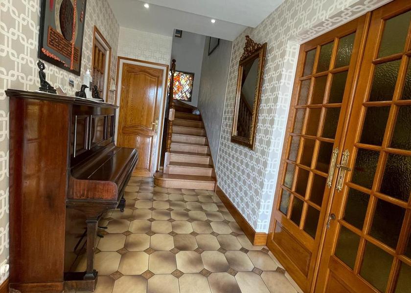 Brittany Cancale exterior view