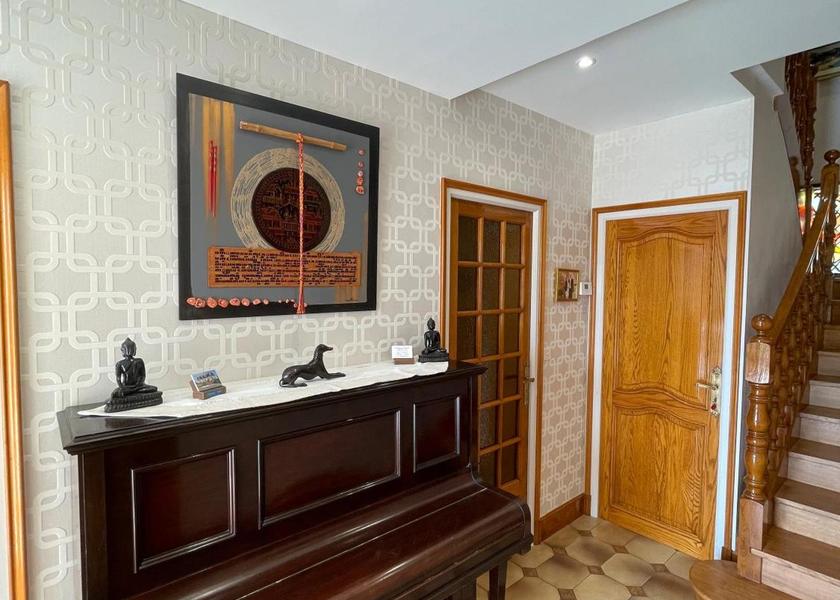 Brittany Cancale exterior view