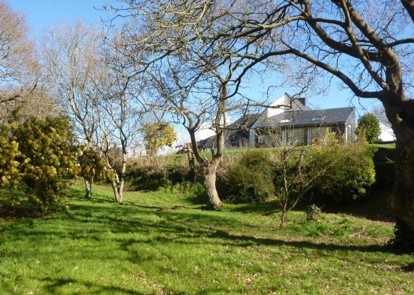 Brittany Brest surrounding environment