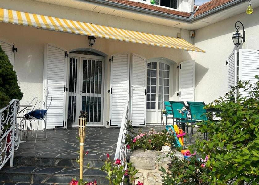 Nouvelle-Aquitaine Gond-Pontouvre Hotel Exterior
