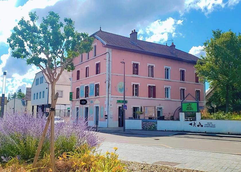 Bourgogne-Franche-Comté Dole 