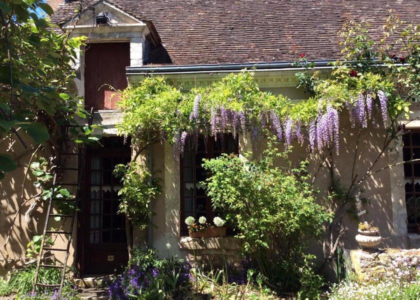 Centre - Loire Valley Amboise exterior view