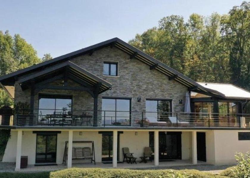 Auvergne-Rhone-Alpes Chambery Hotel Exterior