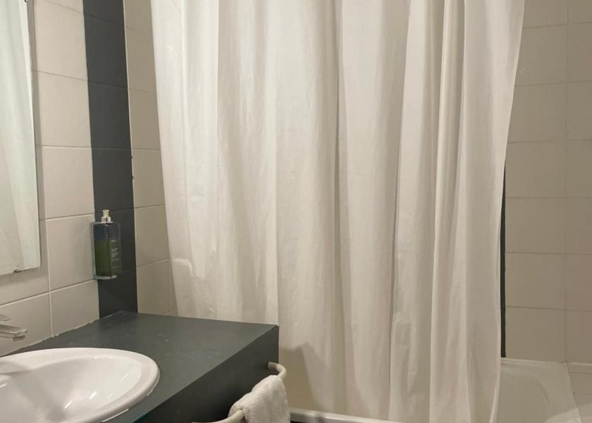 Auvergne-Rhone-Alpes Chambery Double Room with Balcony