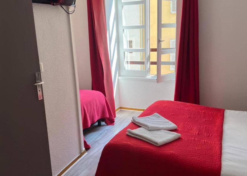 Auvergne-Rhone-Alpes Chambery Triple Room