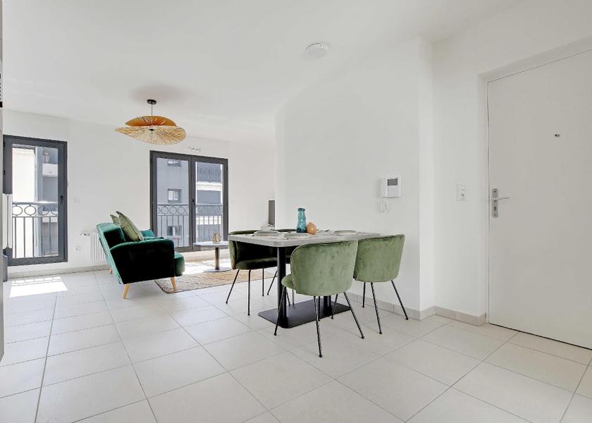 Île-de-France Suresnes interior view