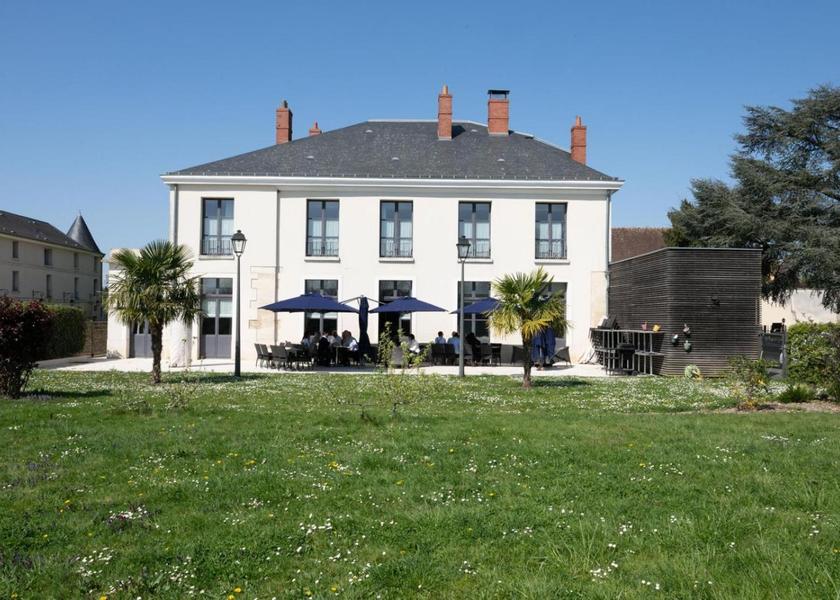 exterior view