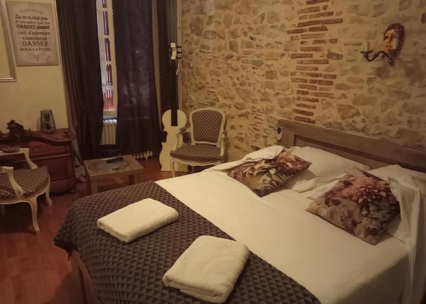 Centre-Loire Valley Saint-Amand-Montrond 
