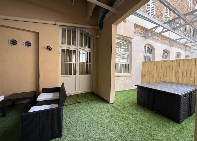 Auvergne-Rhône-Alpes Villefranche-sur-Saône 