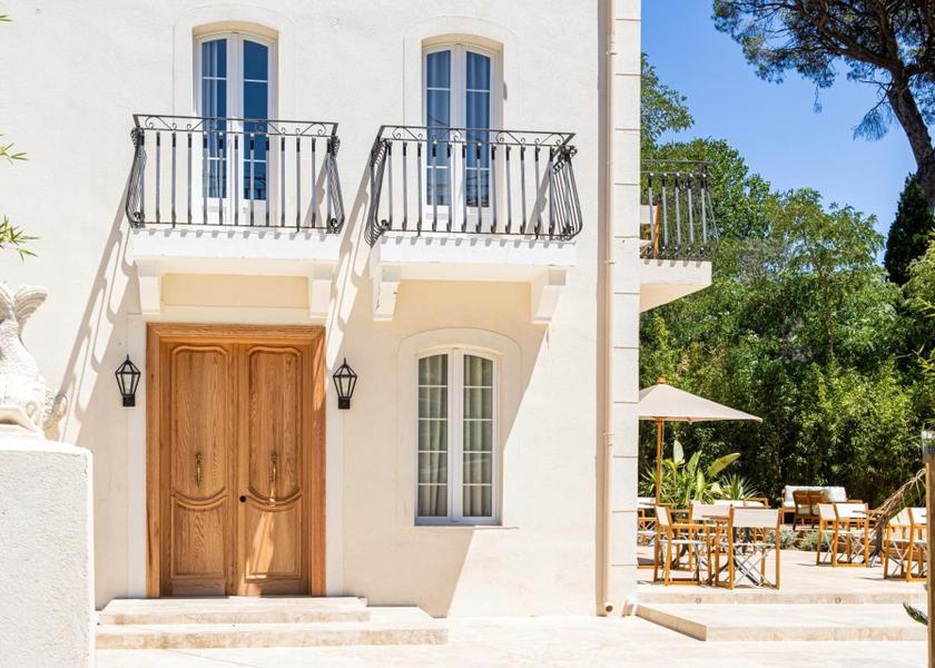 Var Saint-Tropez exterior view