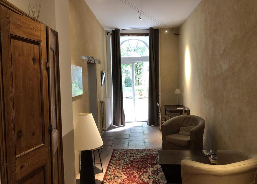 Provence - Alpes - Cote d'Azur Apt facilities