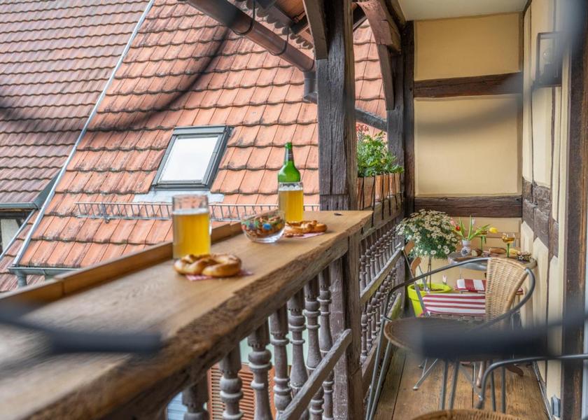 Grand Est Barr balcony/terrace