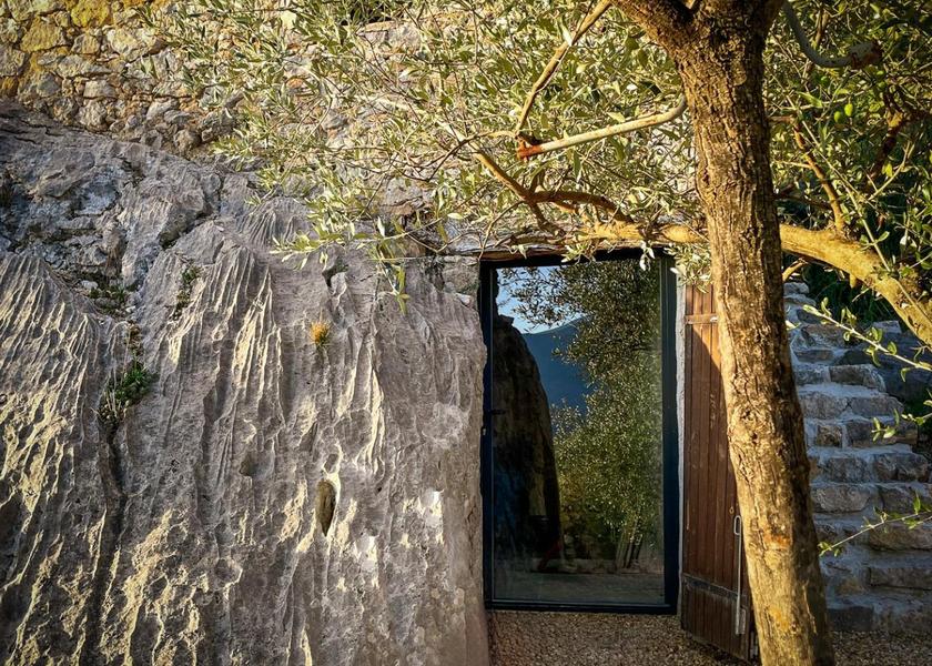 Auvergne-Rhone-Alpes Buis-les-Baronnies entrance