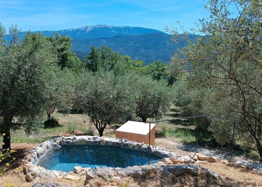 Auvergne-Rhone-Alpes Buis-les-Baronnies swimming pool