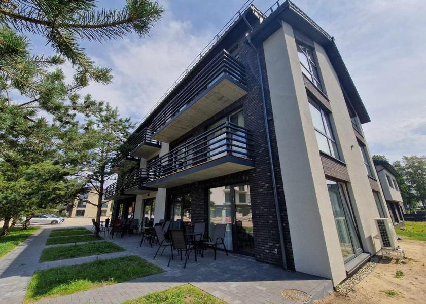  Palanga exterior view