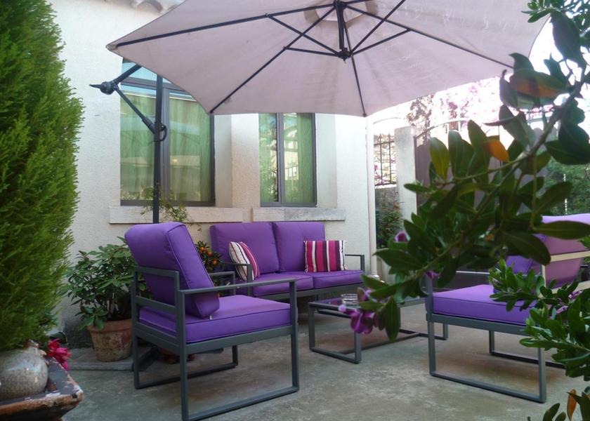 Provence-Alpes-Côte d'Azur Châteauneuf-du-Pape balcony/terrace
