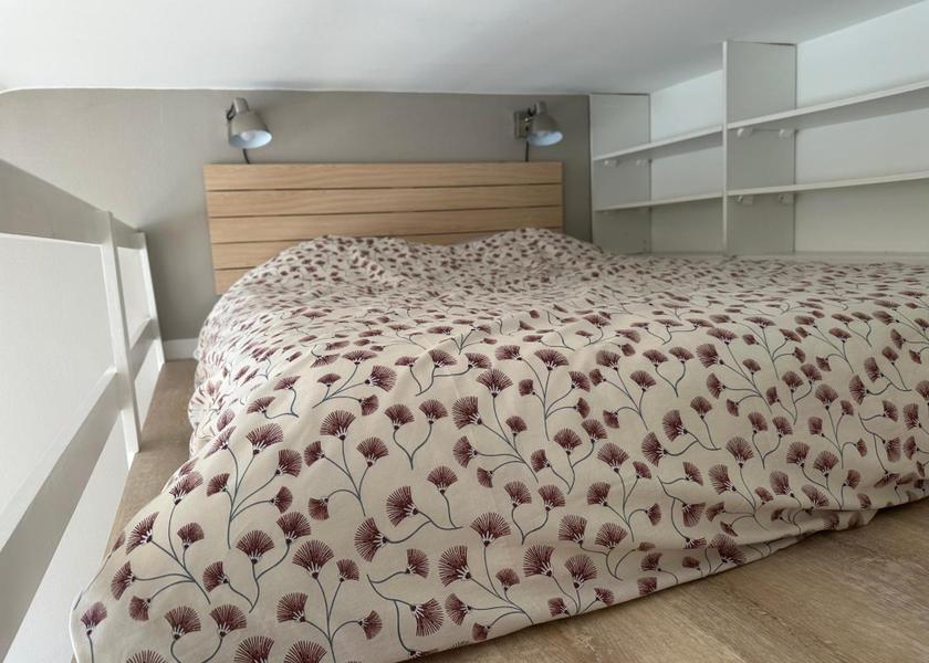 Hauts-de-France La Madeleine Double Room with Private Bathroom