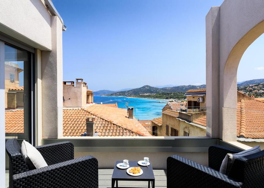Corsica L'Île-Rousse balcony/terrace