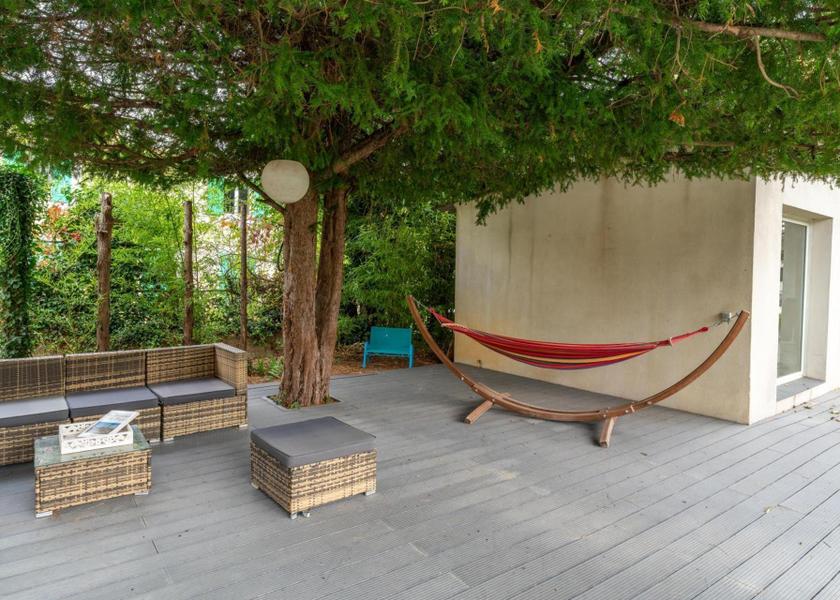 Provence - Alpes - Cote d'Azur L'Isle-sur-la-Sorgue facilities