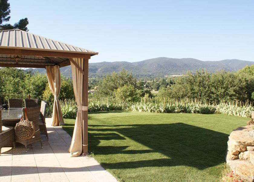 Provence-Alpes-Côte d'Azur Lourmarin view
