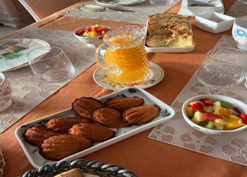 Auvergne-Rhône-Alpes Nyons food and beverages