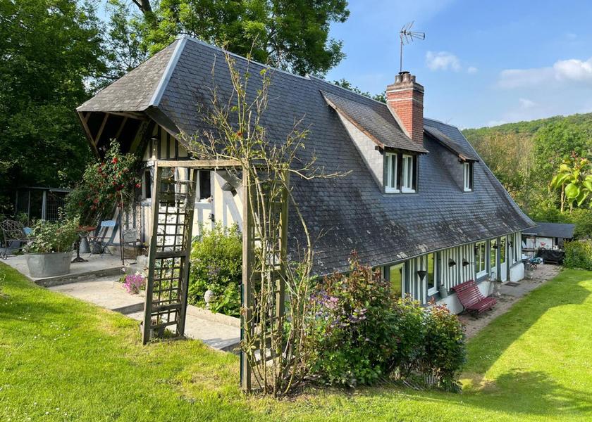 Normandy Pont-Audemer exterior view
