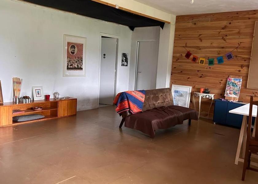 shared lounge/tv area