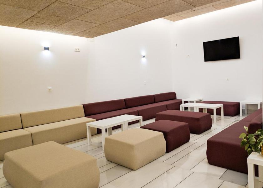 Andalucia Granada shared lounge/tv area