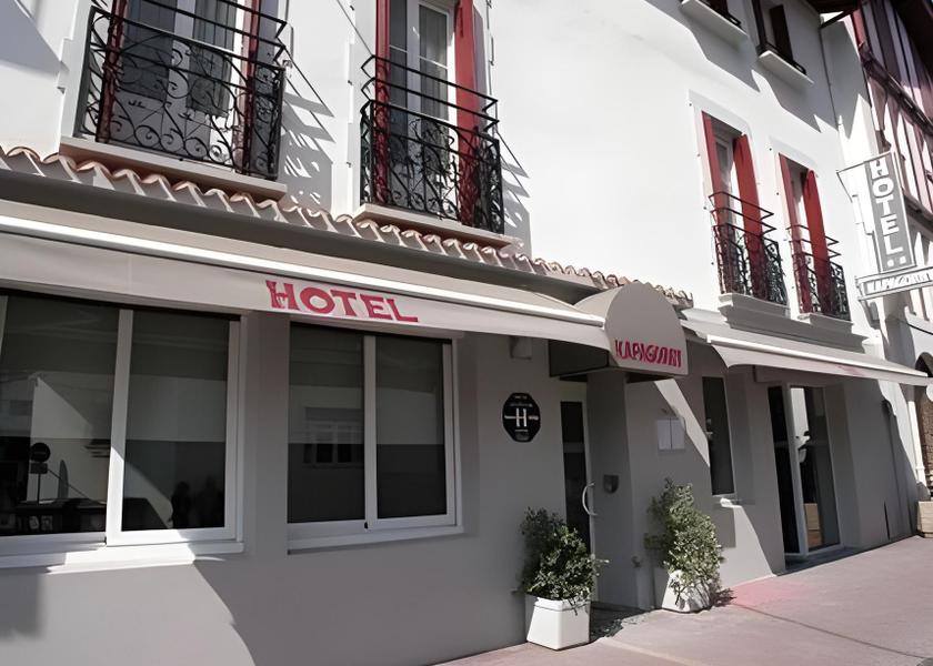 Nouvelle-Aquitaine Saint-Jean-de-Luz exterior view