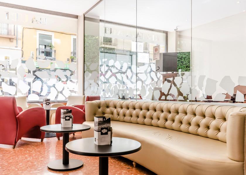 Catalonia Reus coffee shop