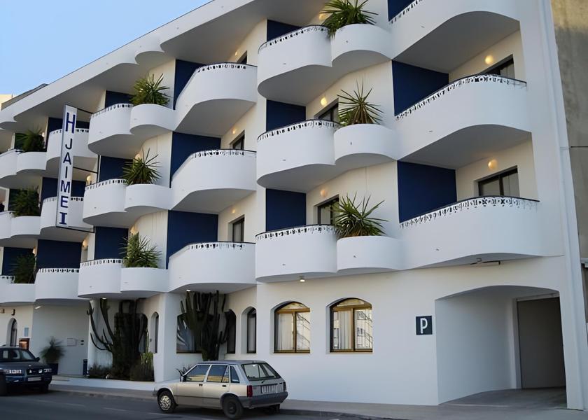 Valencian Community Peniscola exterior view