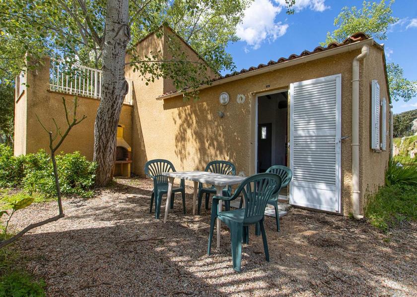 Corsica Serra-di-Ferro garden