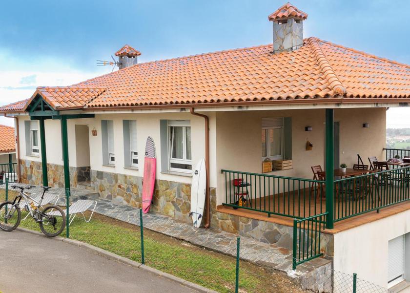 Asturias Cudillero garden